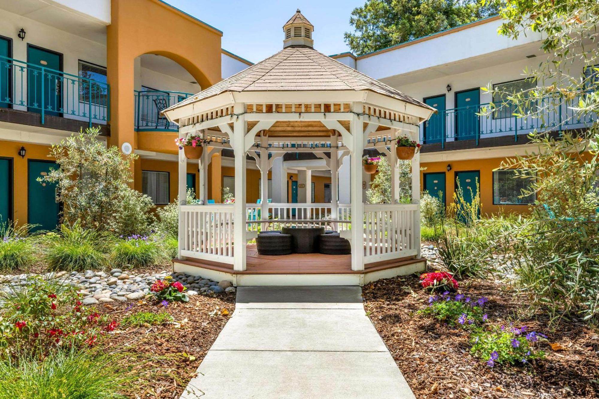Quality Suites Downtown San Luis Obispo Buitenkant foto