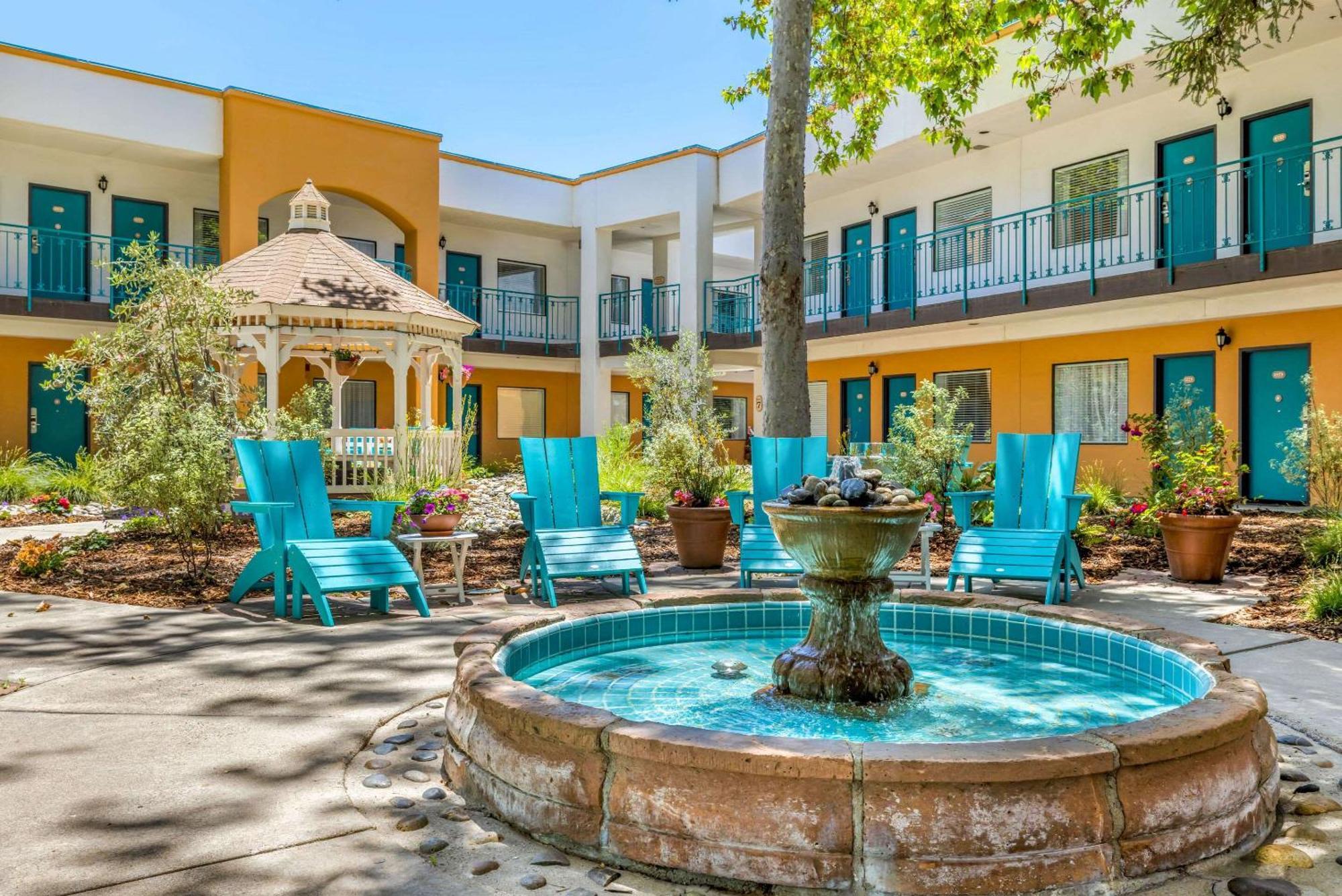 Quality Suites Downtown San Luis Obispo Buitenkant foto